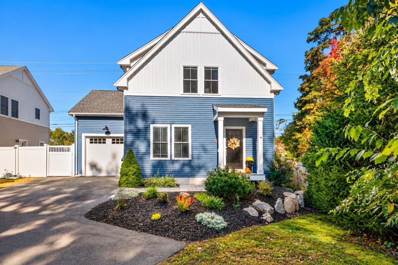 Single Family Residence at 4 O'reilly Lane, Foxboro MA 02035, photo 2 of 42