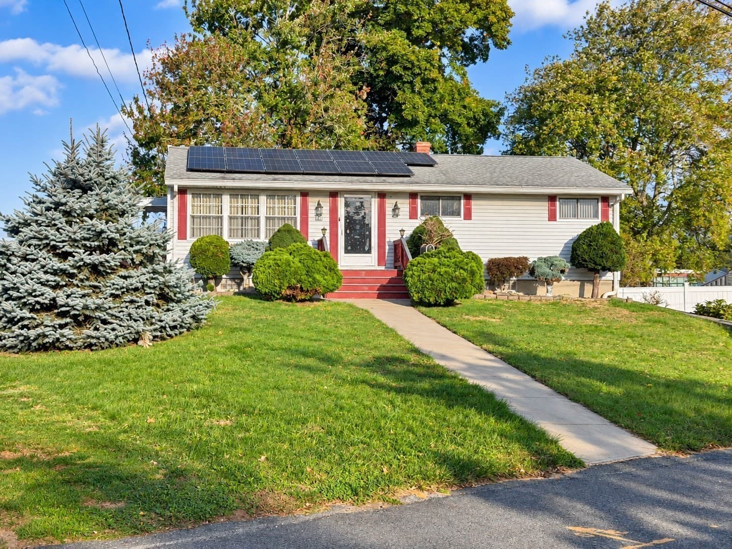 37 Paula Street, Somerset MA 02726