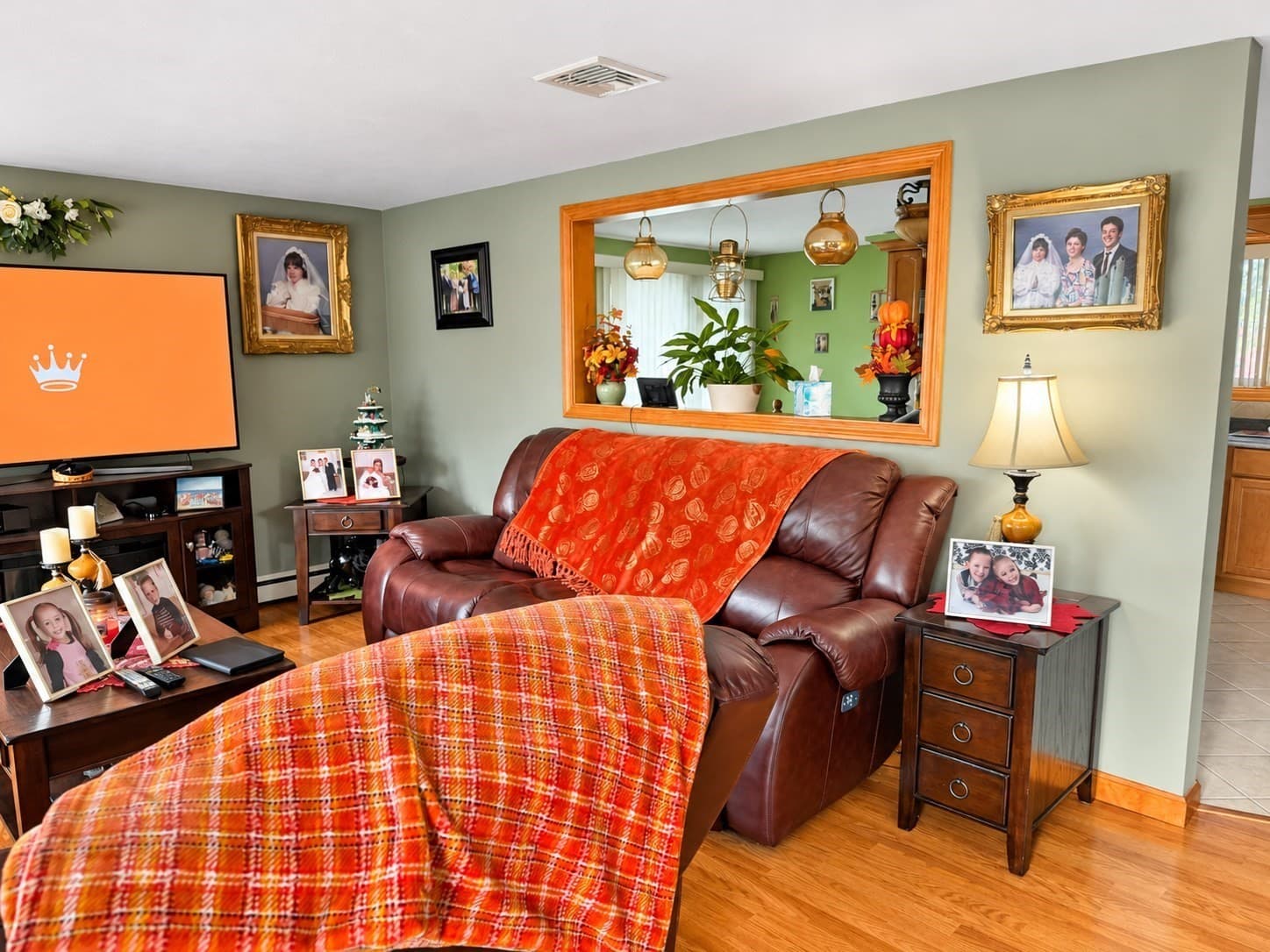 Single Family Residence at 37 Paula Street, Somerset MA 02726, photo 5 of 31