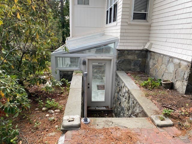 Condominium at 56 Vinton Street # 1, Melrose MA 02176, photo 3 of 24