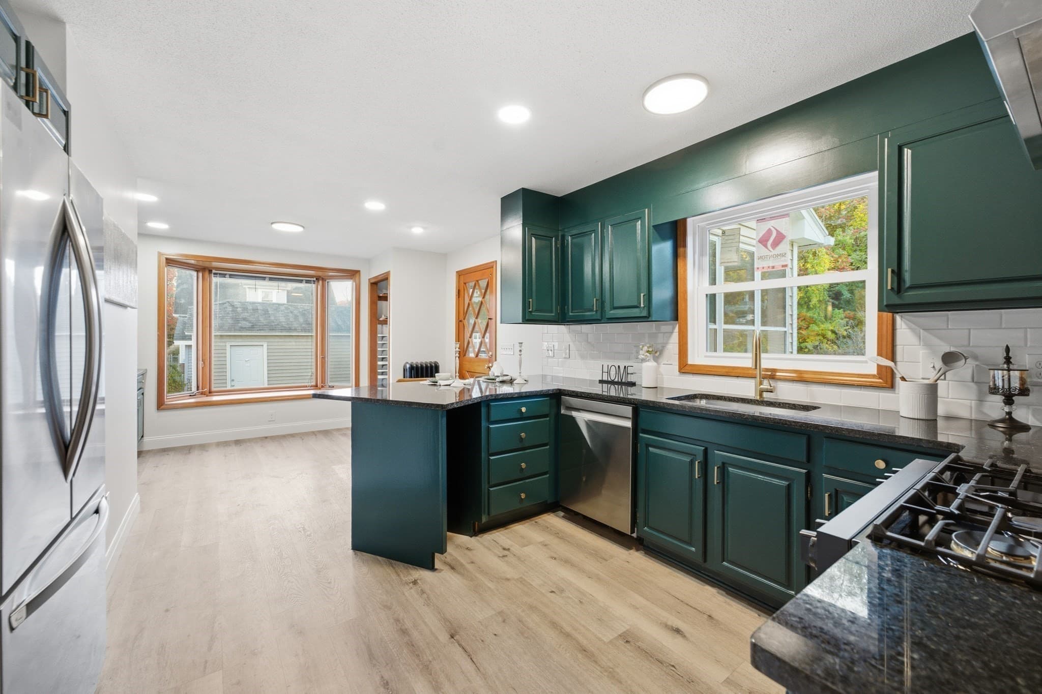 Single Family Residence at 62 Brookline Ave, Holyoke MA 01040, photo 13 of 35