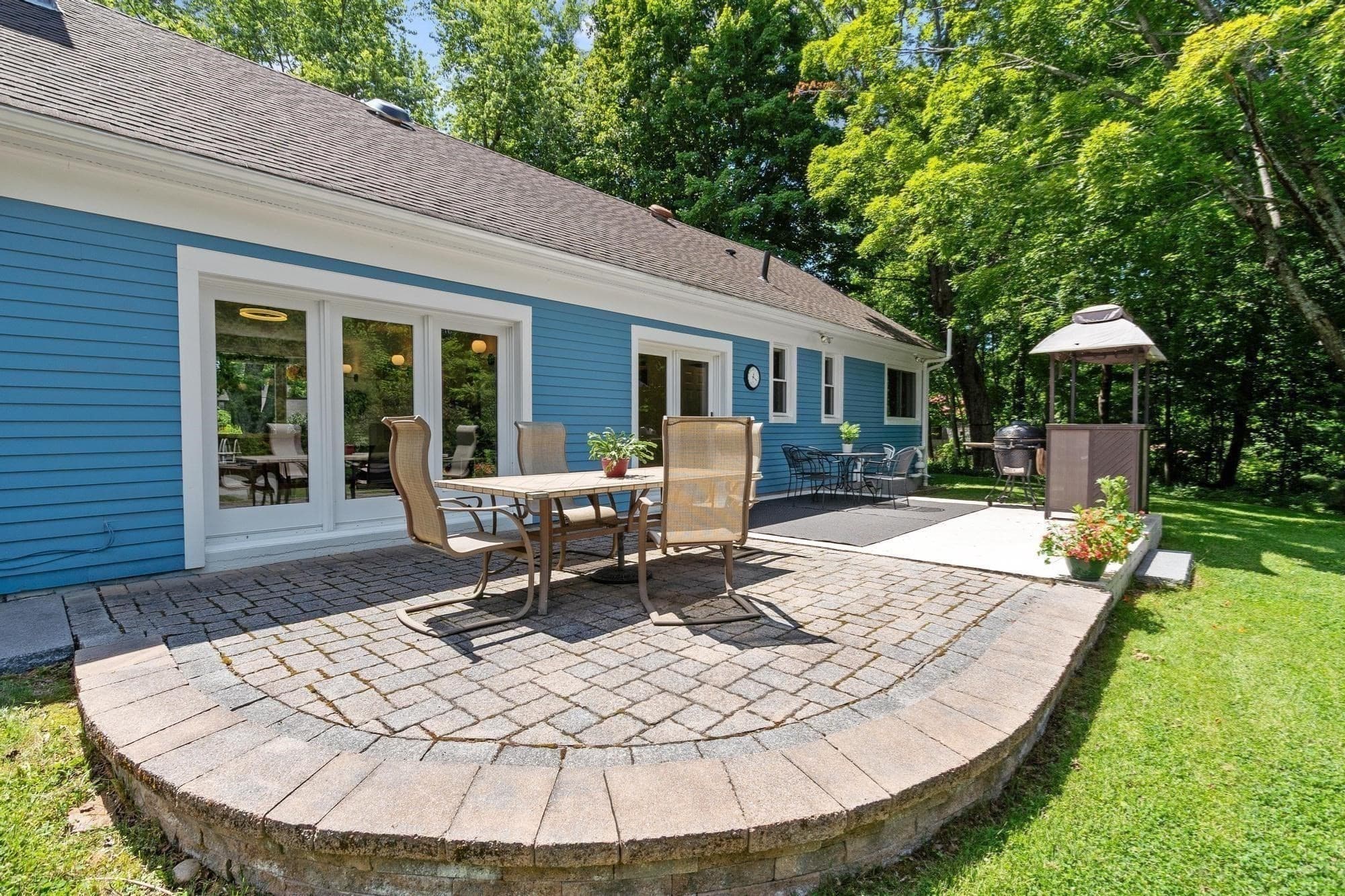 Single Family Residence at 27 Oak Ave, Lunenburg MA 01462, photo 34 of 42
