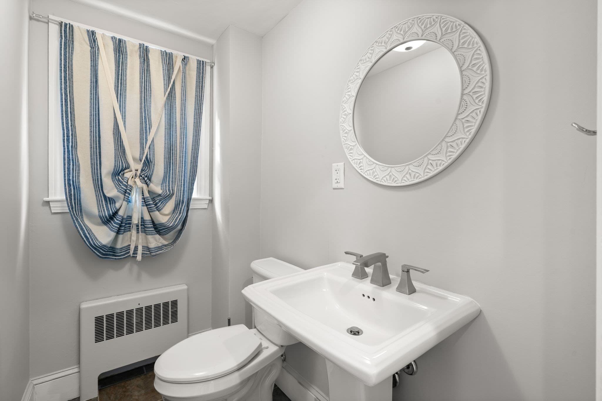 Single Family Residence at 65 Emerald Street, Quincy MA 02169, photo 19 of 42
