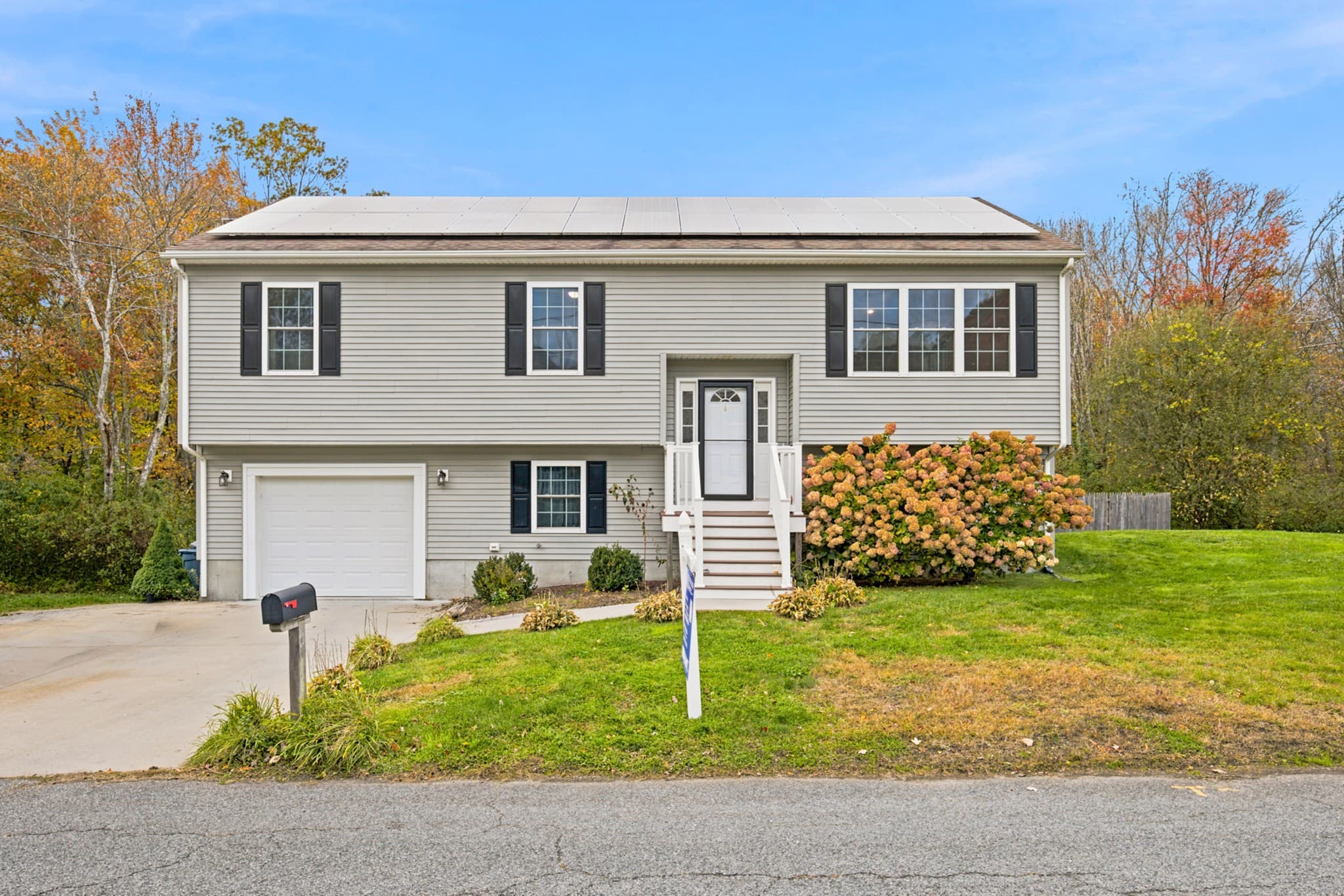 32 Arcadia Road, Swansea MA 02777