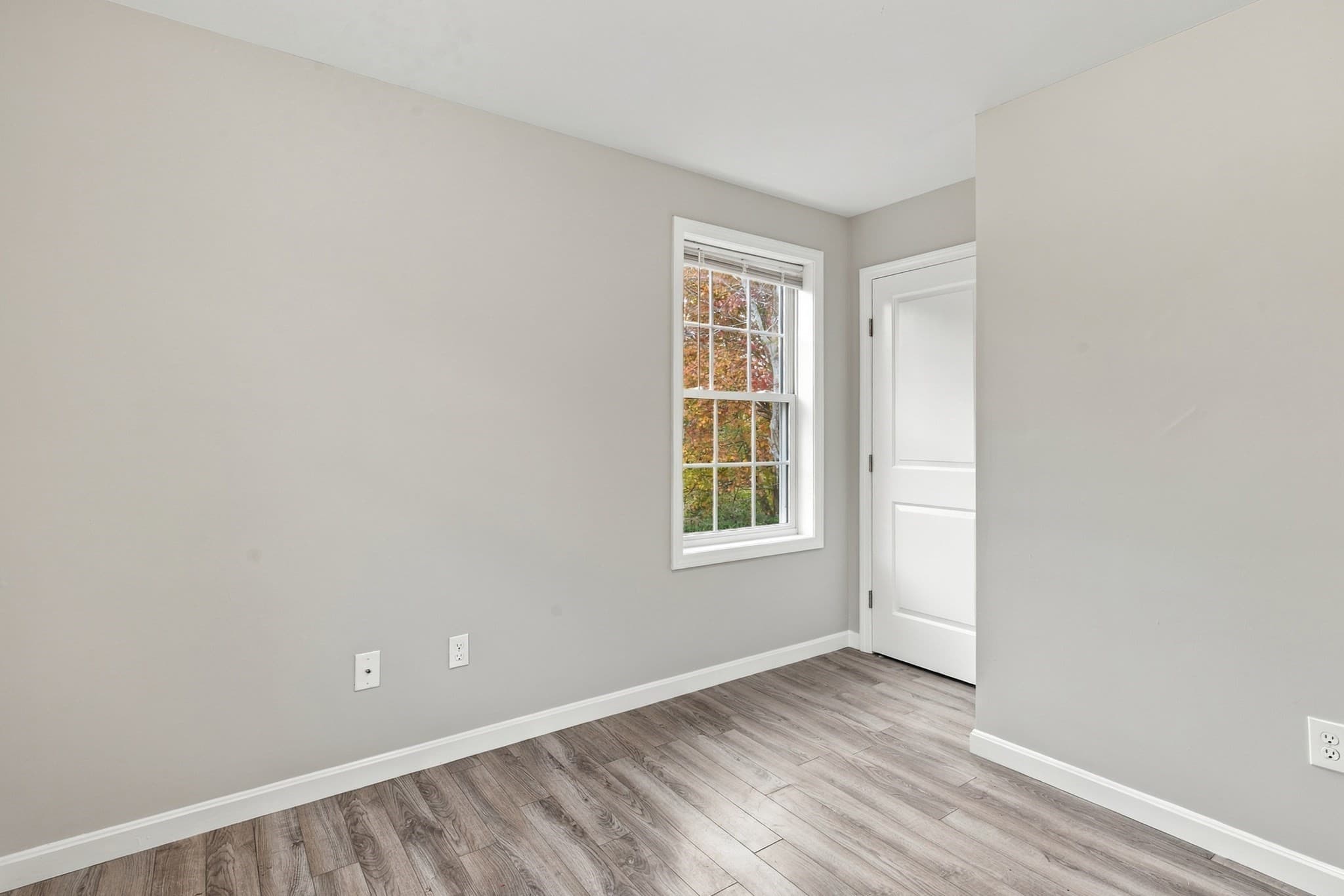 Single Family Residence at 32 Arcadia Road, Swansea MA 02777, photo 24 of 41