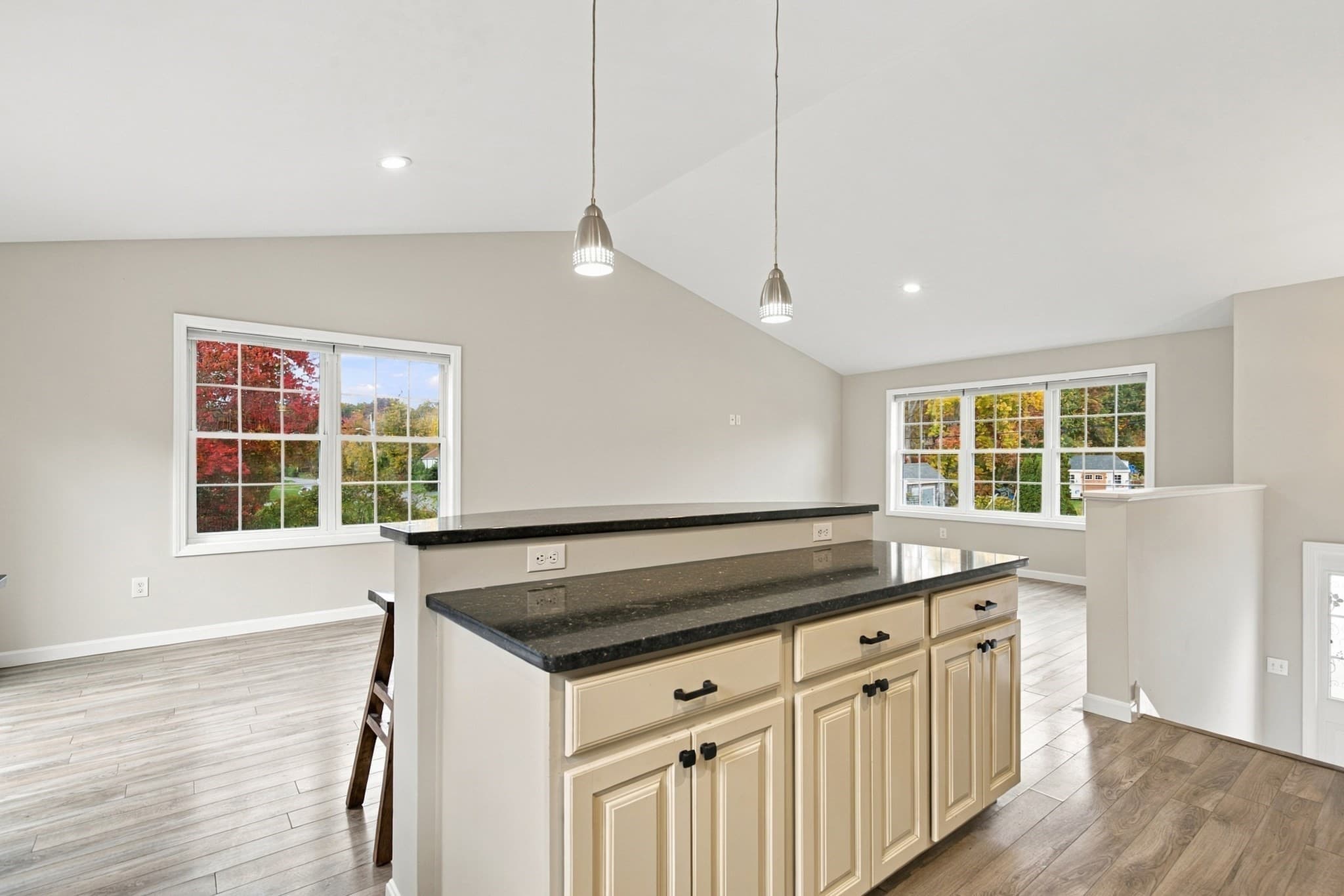 Single Family Residence at 32 Arcadia Road, Swansea MA 02777, photo 11 of 41