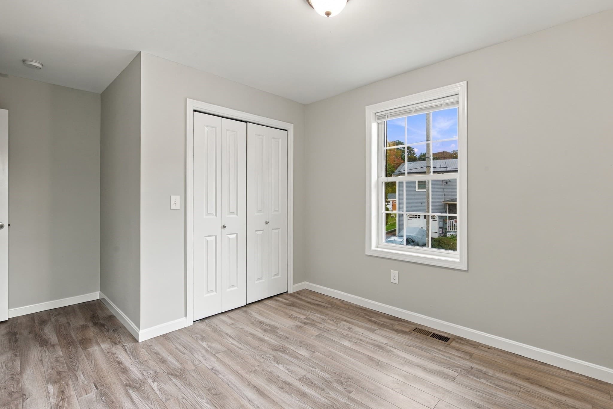 Single Family Residence at 32 Arcadia Road, Swansea MA 02777, photo 25 of 41