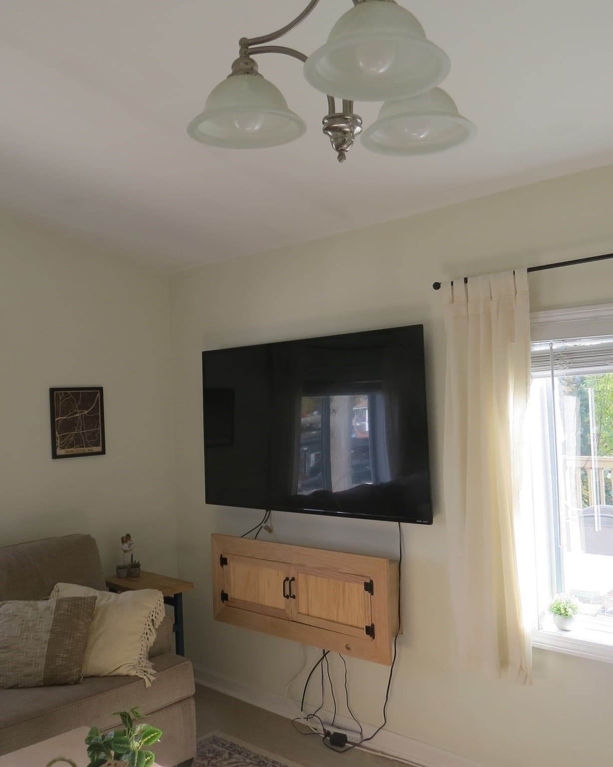 Single Family Residence at 11 Sonoma Dr, Worcester MA 01605, photo 12 of 34