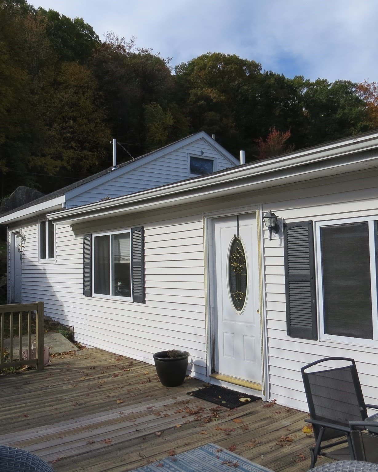 Single Family Residence at 11 Sonoma Dr, Worcester MA 01605, photo 3 of 34
