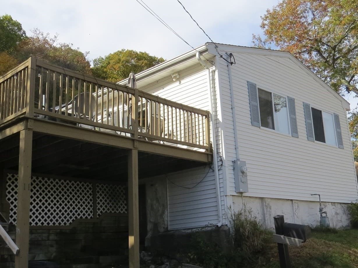 11 Sonoma Dr, Worcester MA 01605