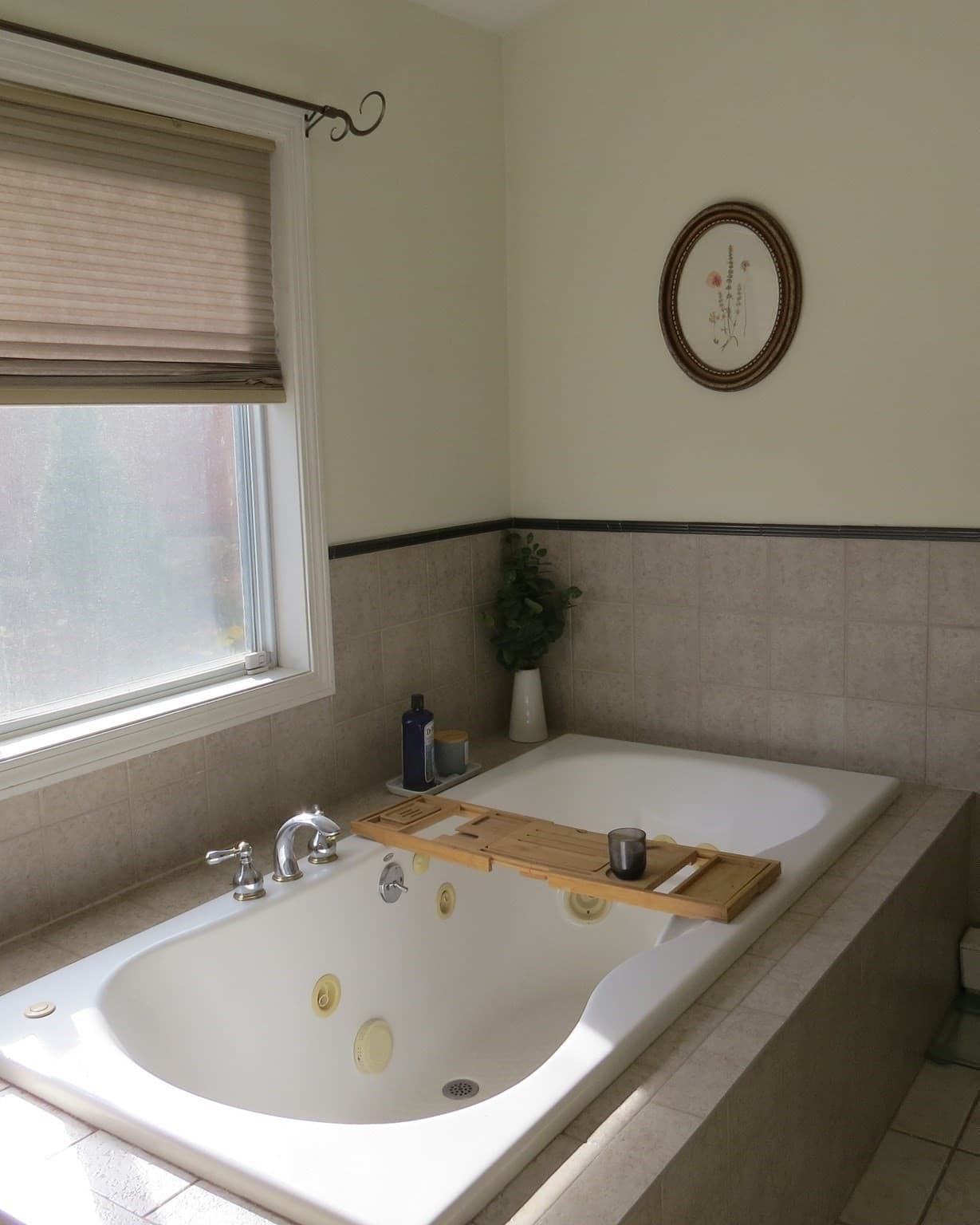 Single Family Residence at 11 Sonoma Dr, Worcester MA 01605, photo 30 of 34