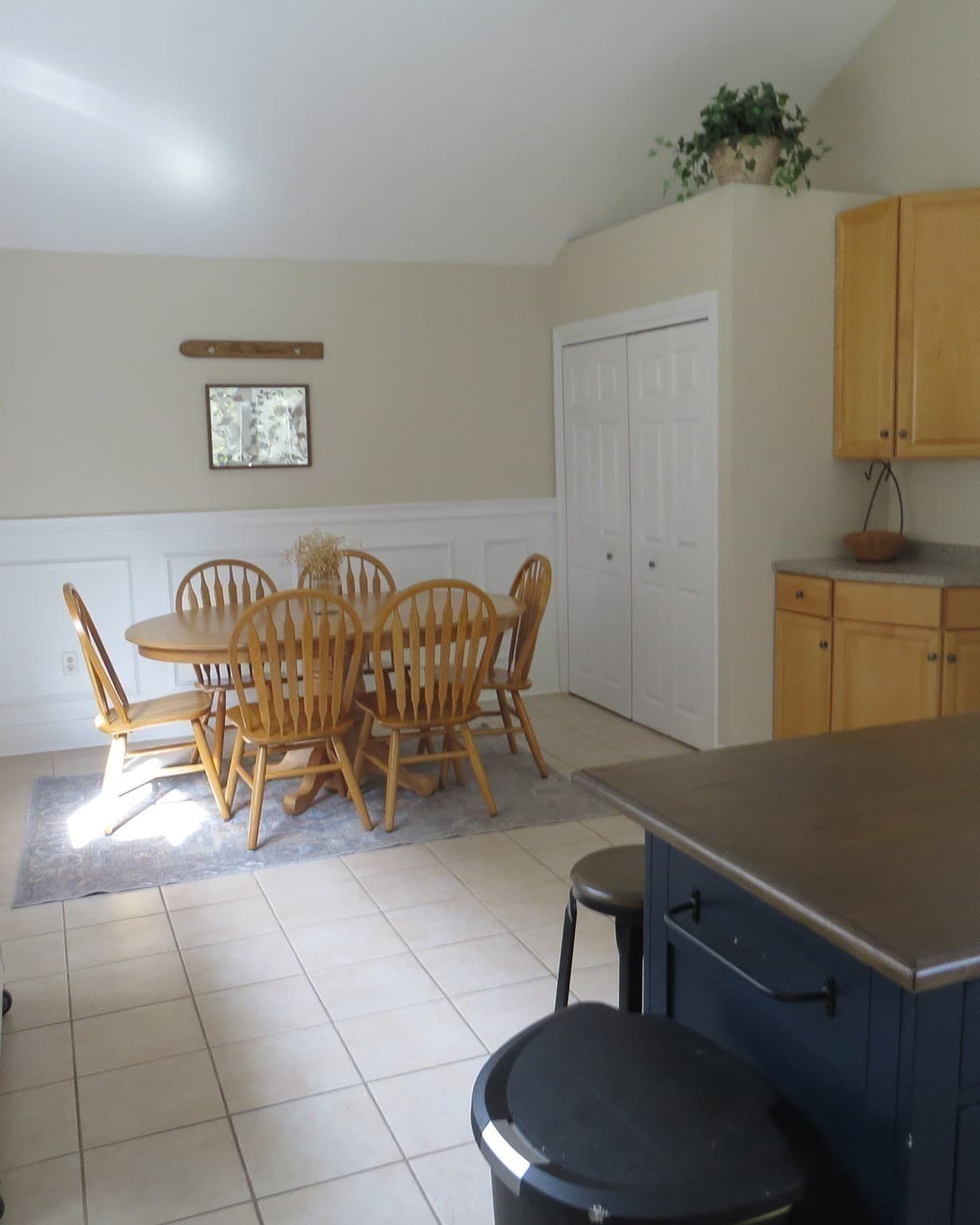 Single Family Residence at 11 Sonoma Dr, Worcester MA 01605, photo 18 of 34