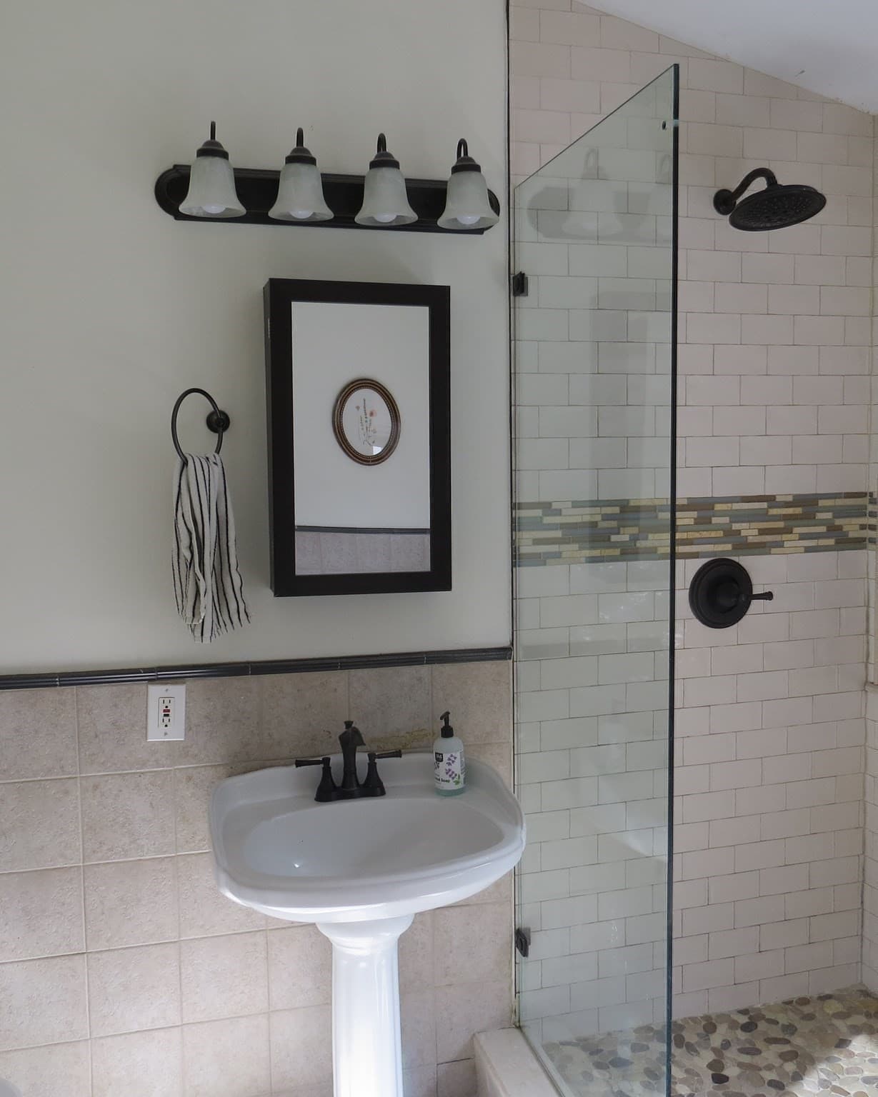 Single Family Residence at 11 Sonoma Dr, Worcester MA 01605, photo 29 of 34
