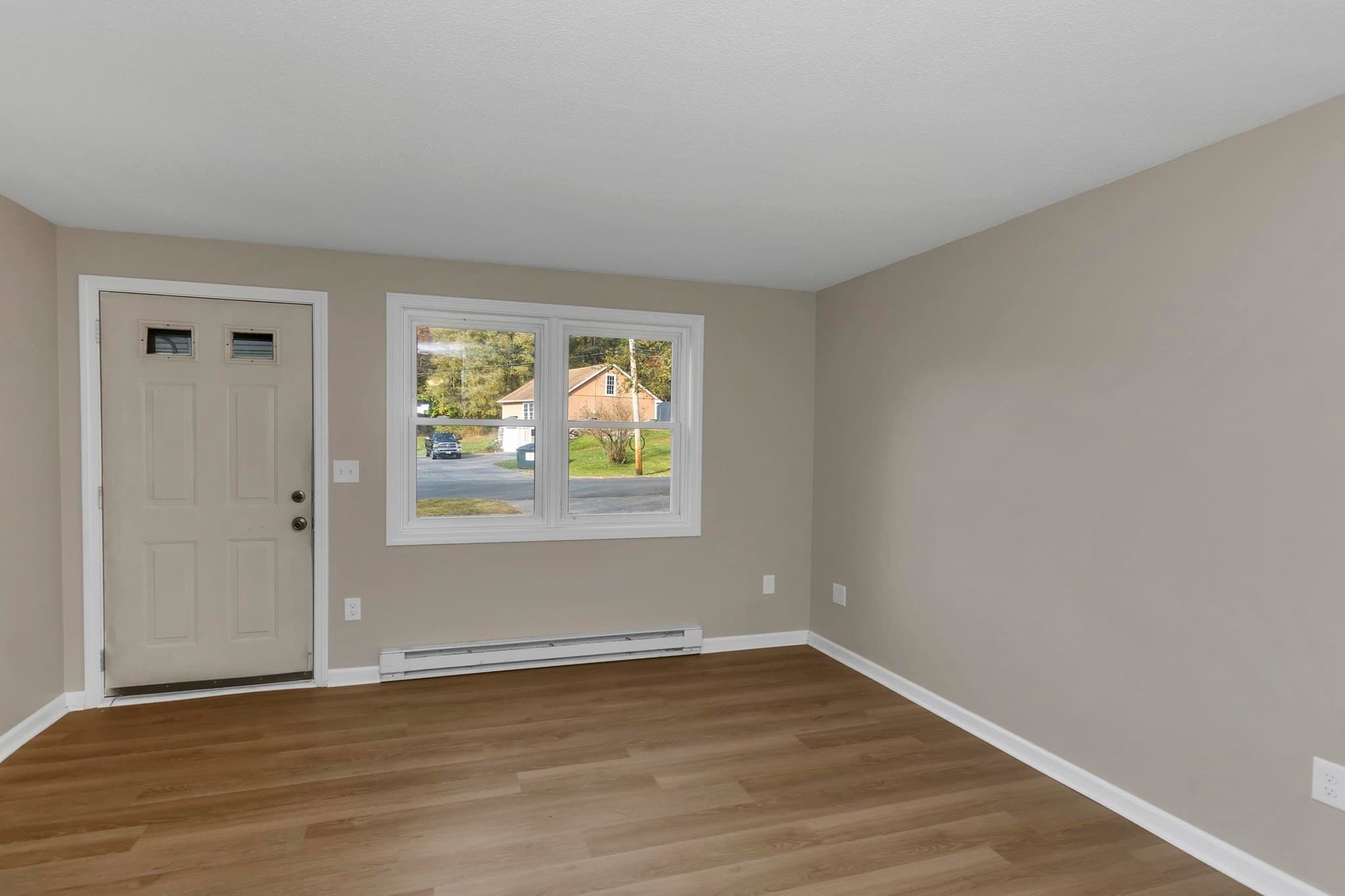 Multi Family at 3005 Prospect St, Palmer MA 01009, photo 6 of 41