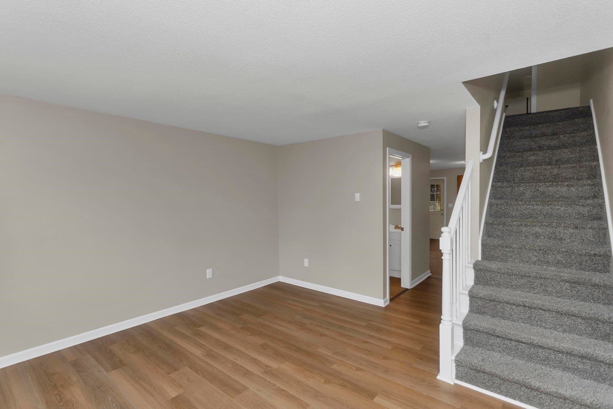 Multi Family at 3005 Prospect St, Palmer MA 01009, photo 7 of 41