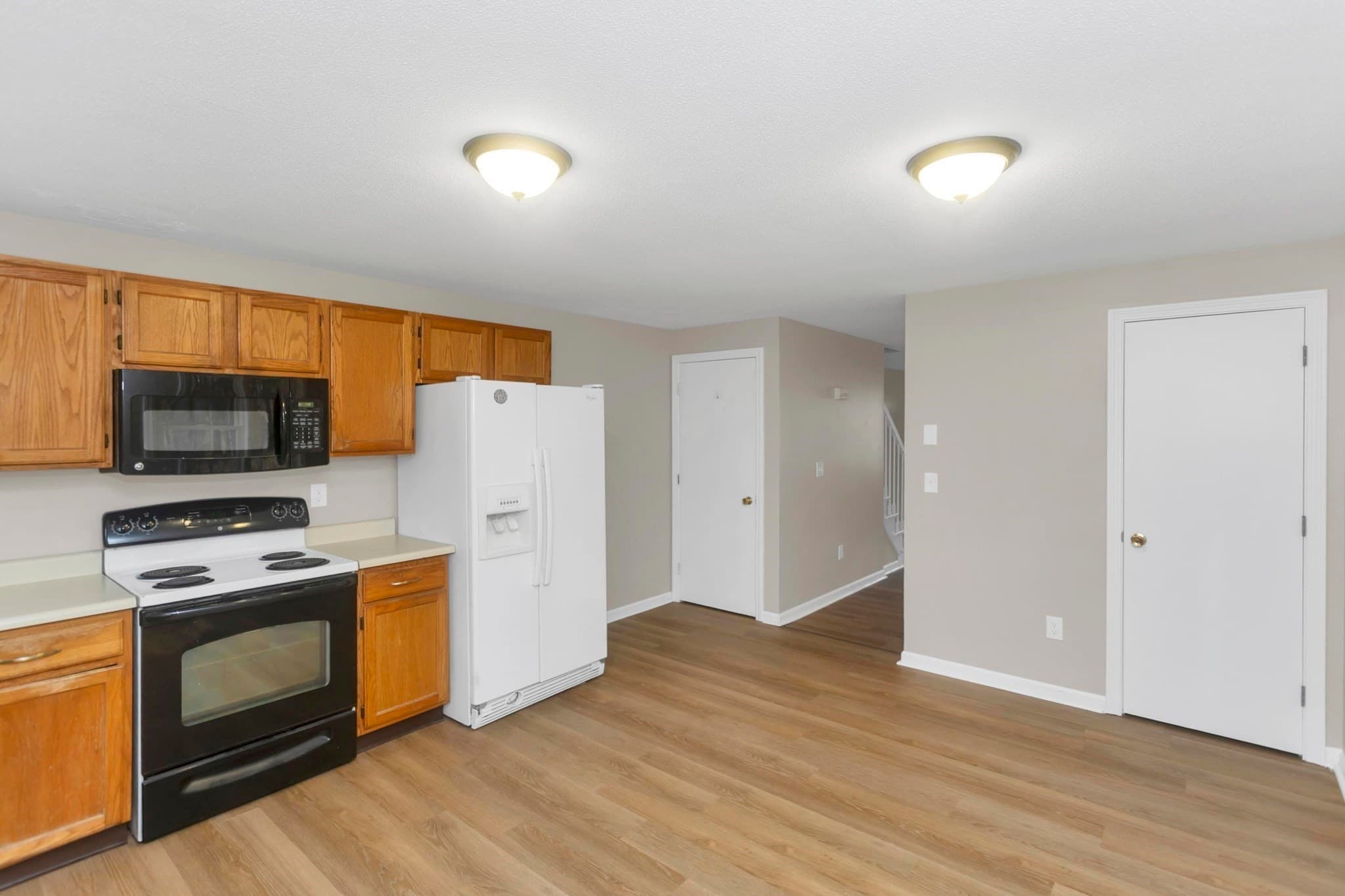 Multi Family at 3005 Prospect St, Palmer MA 01009, photo 3 of 41