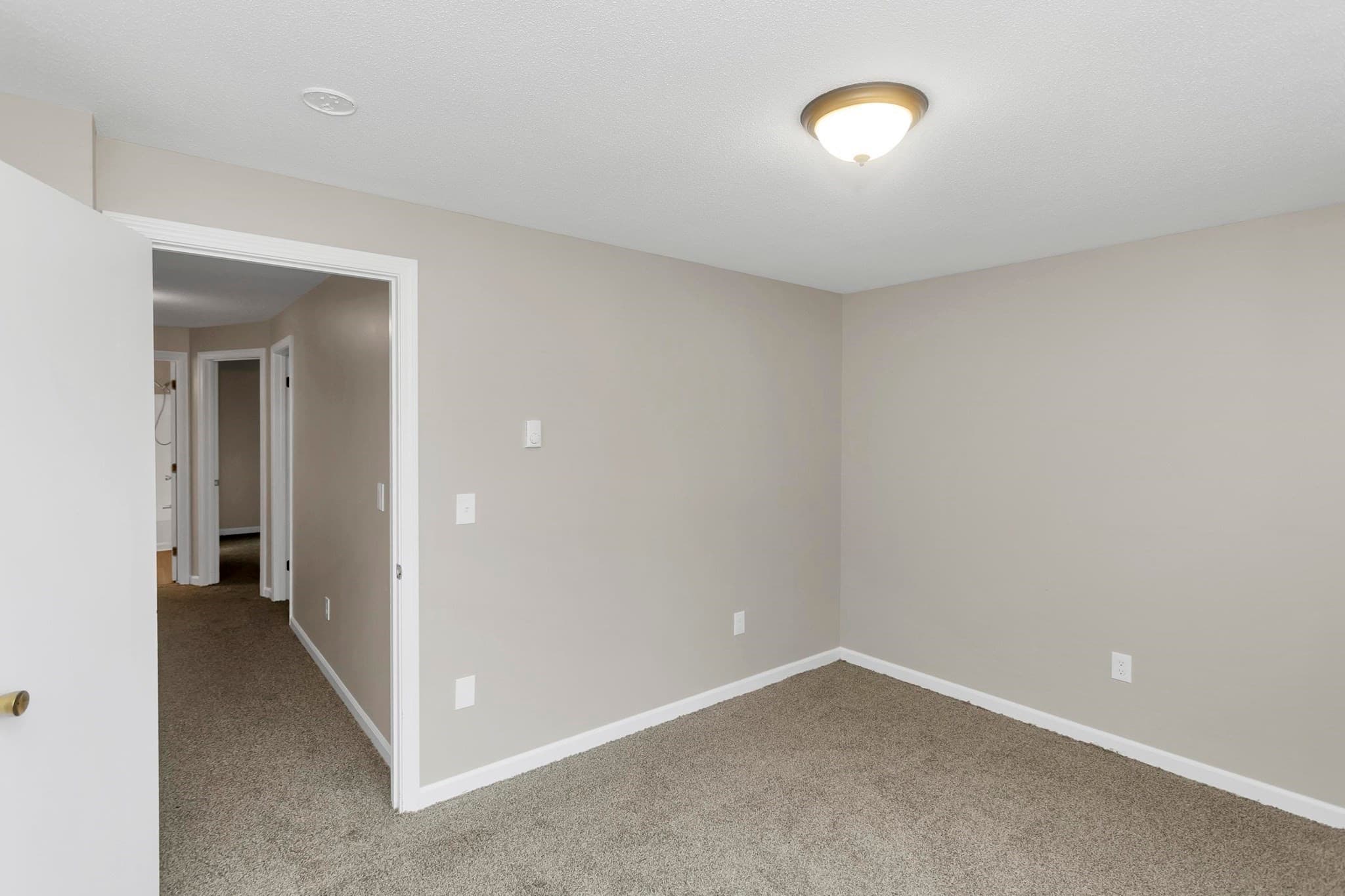 Multi Family at 3005 Prospect St, Palmer MA 01009, photo 33 of 41