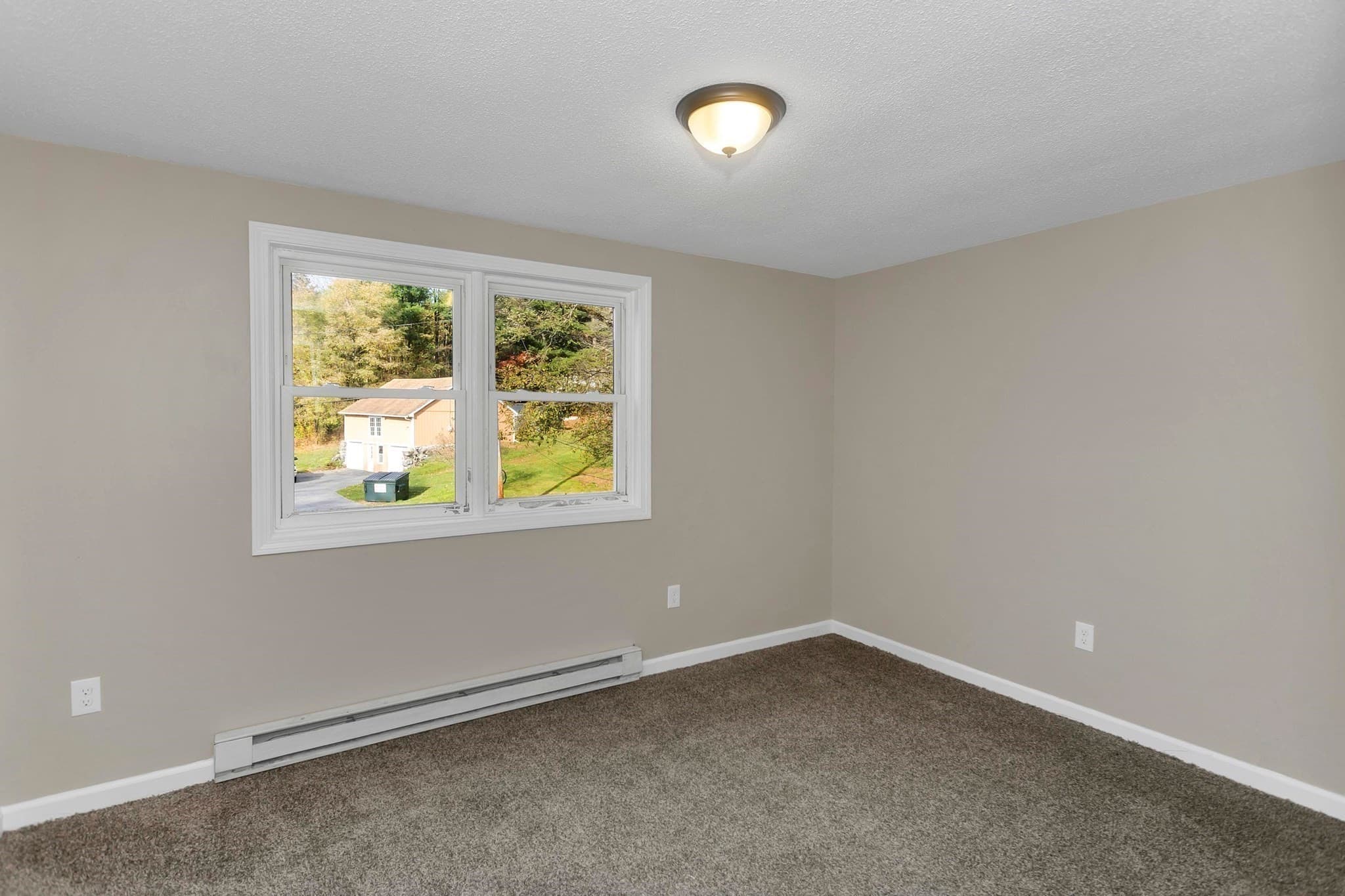 Multi Family at 3005 Prospect St, Palmer MA 01009, photo 8 of 41