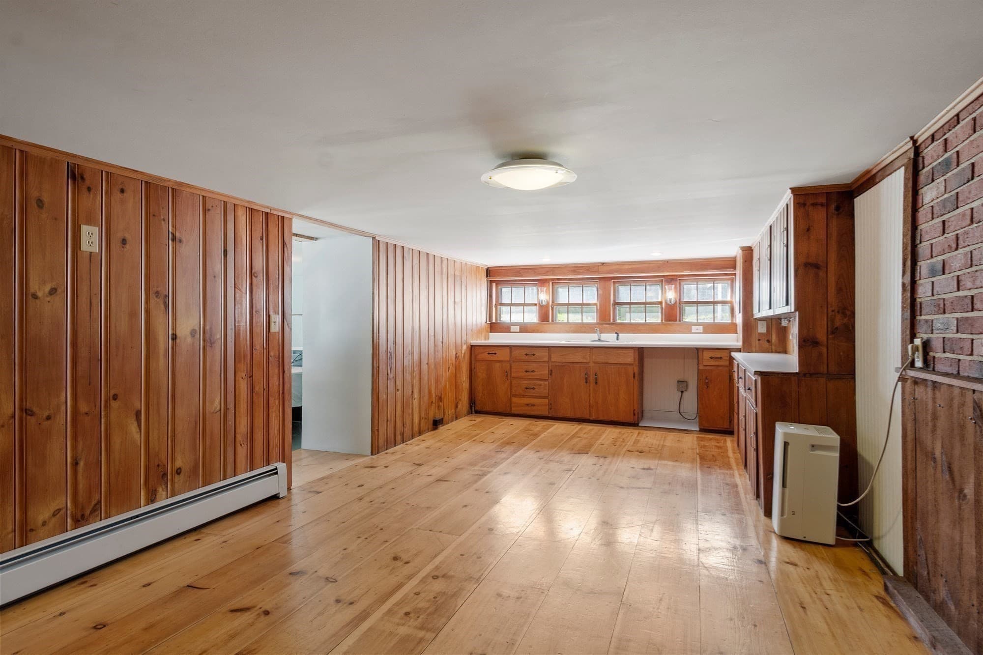 Single Family Residence at 63 Dudley St, Leominster MA 01453, photo 21 of 37