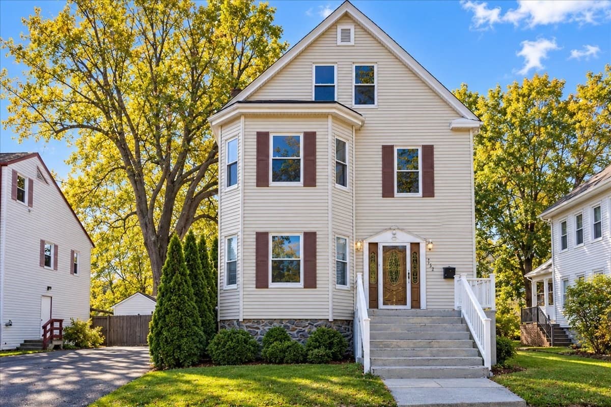 152 Lawrence St., Malden MA 02148