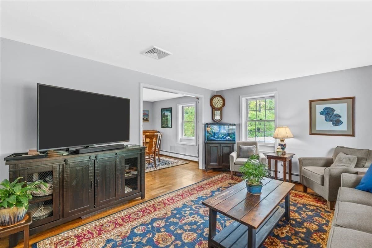 Single Family Residence at 210 Hobart St, Hingham MA 02043, photo 6 of 38