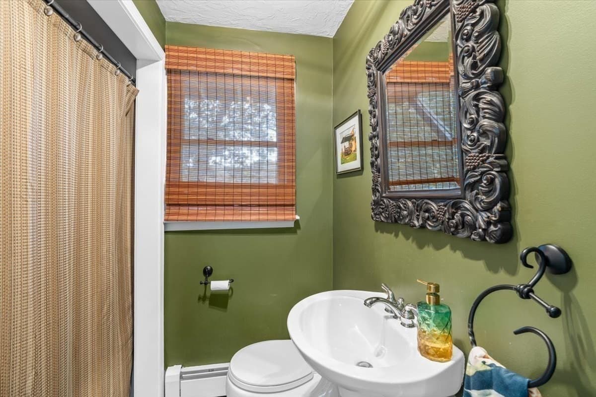 Single Family Residence at 210 Hobart St, Hingham MA 02043, photo 12 of 38