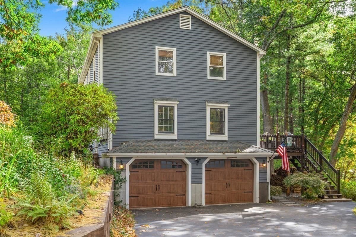 Single Family Residence at 210 Hobart St, Hingham MA 02043, photo 26 of 38