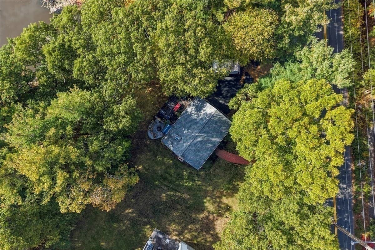 Single Family Residence at 210 Hobart St, Hingham MA 02043, photo 32 of 38