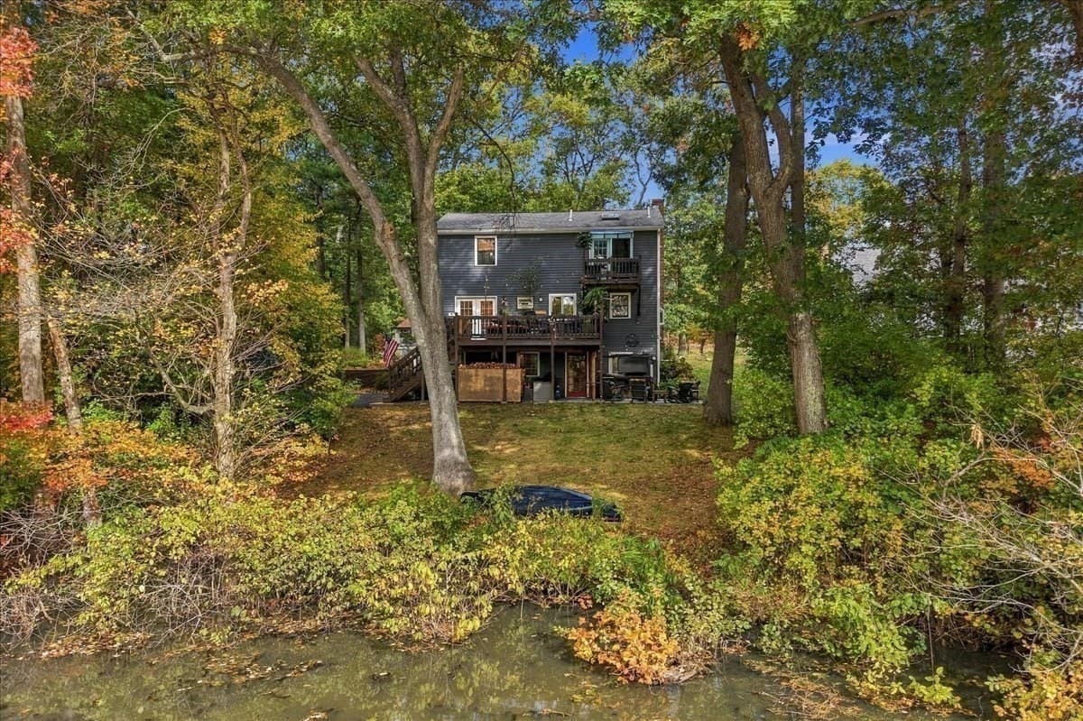 Single Family Residence at 210 Hobart St, Hingham MA 02043, photo 29 of 38