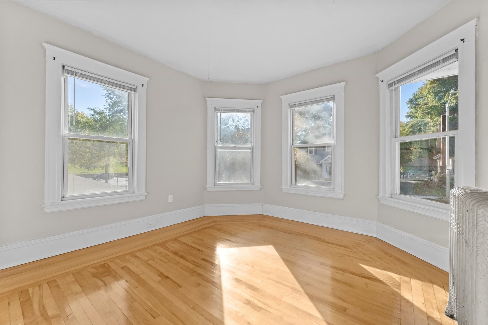 Apartment at 2 Haviland # 1, Worcester MA 01602, photo 7 of 15