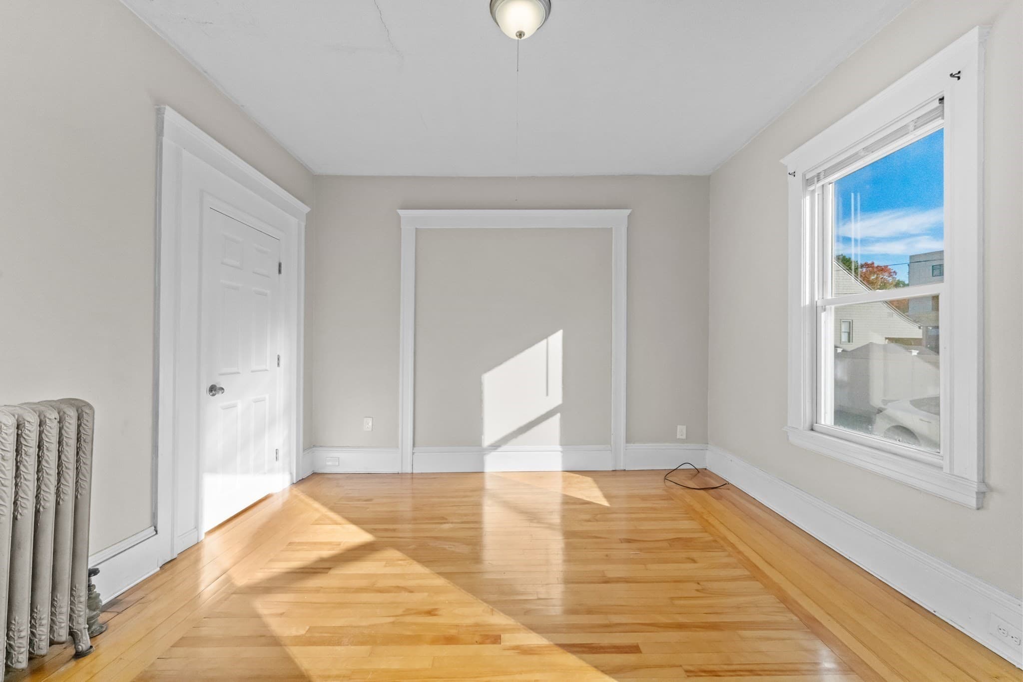 Apartment at 2 Haviland # 1, Worcester MA 01602, photo 8 of 15