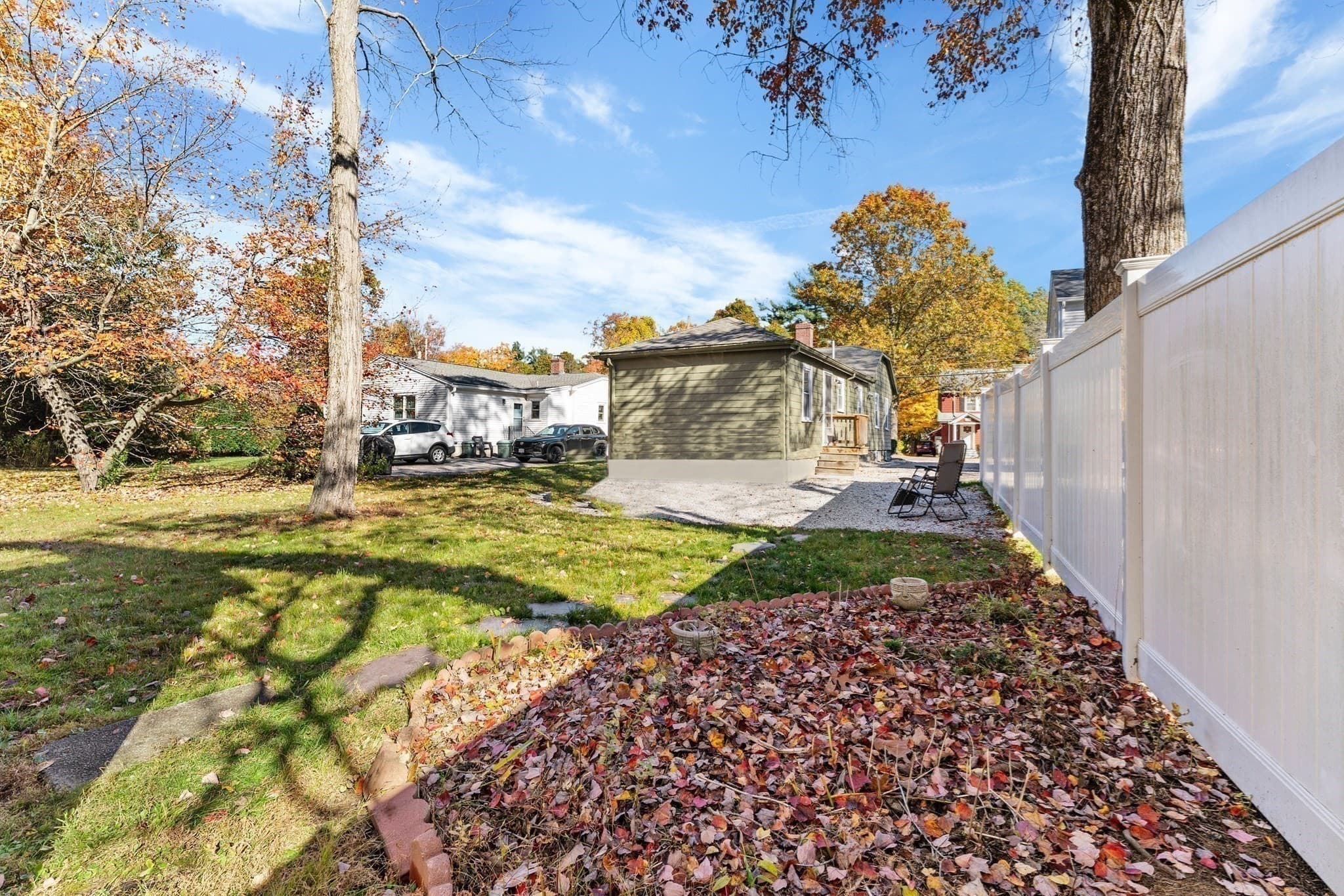 Single Family Residence at 1011 Webster St, Needham MA 02492, photo 7 of 42
