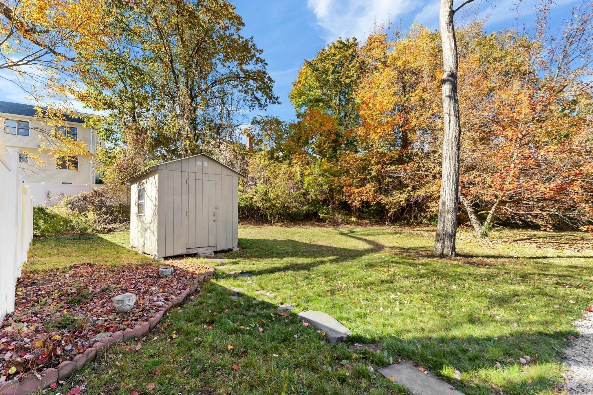 Single Family Residence at 1011 Webster St, Needham MA 02492, photo 8 of 42