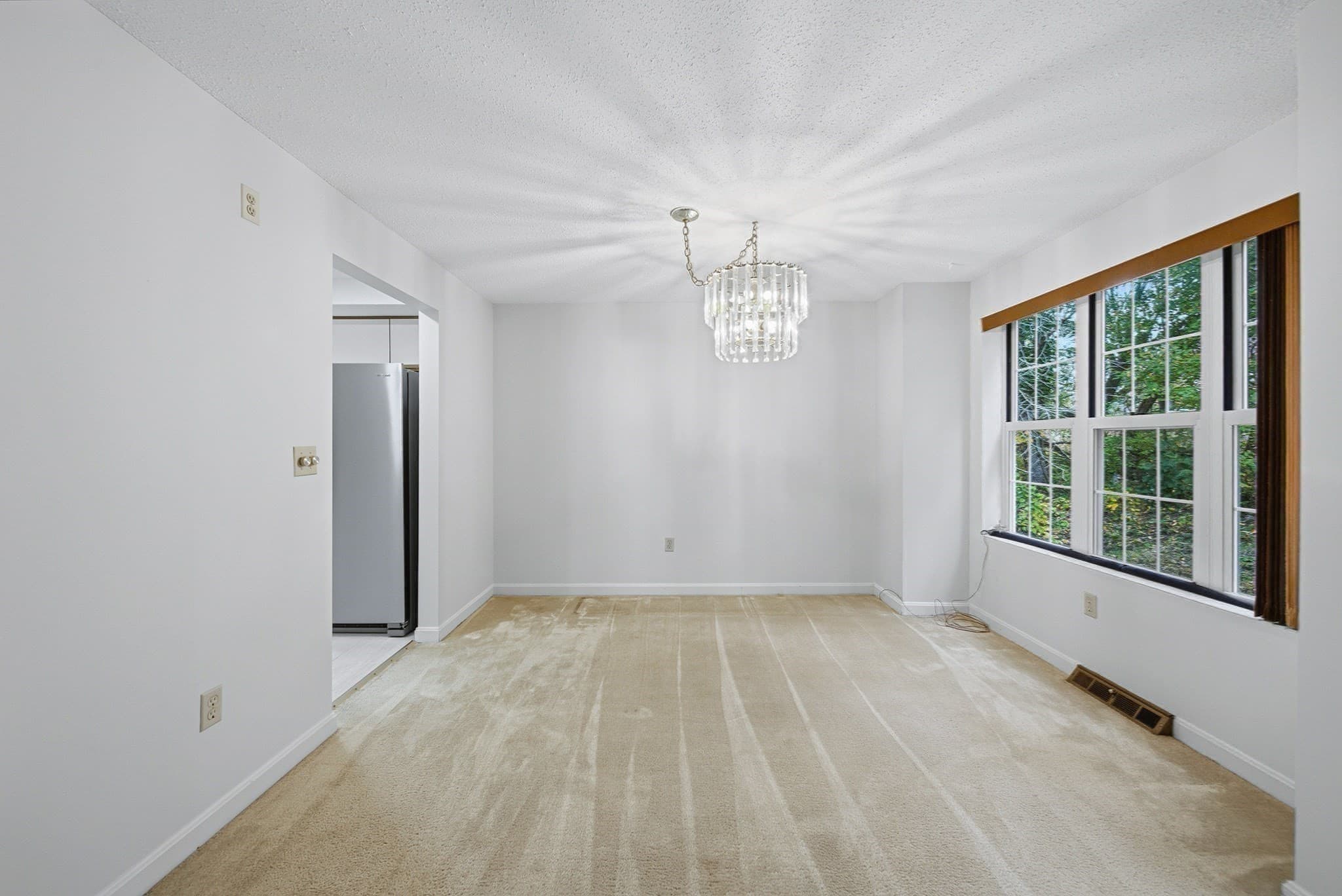 Condominium at 31 Shaw Farm Road # 31, Canton MA 02021, photo 8 of 40