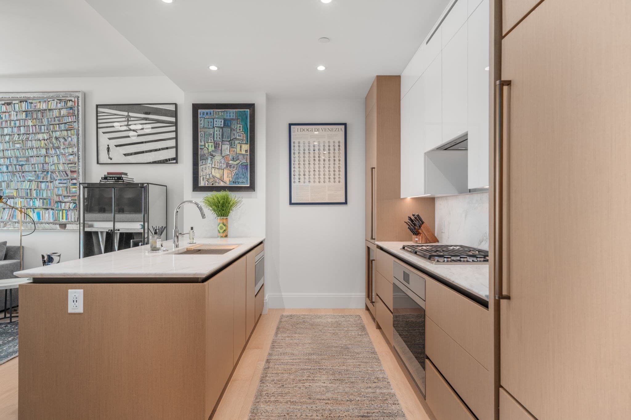 Condominium at 380 Harrison Ave, Boston MA 02118, photo 11 of 40