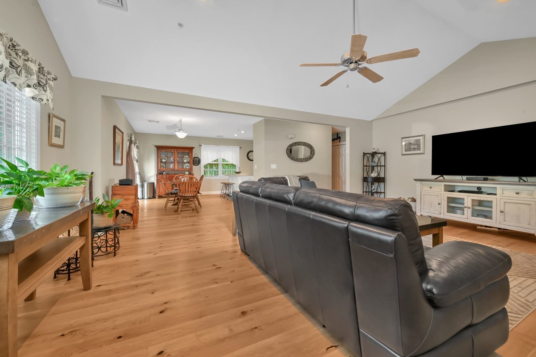 Condominium at 902 Main St # 36, Hanson MA 02341, photo 13 of 35