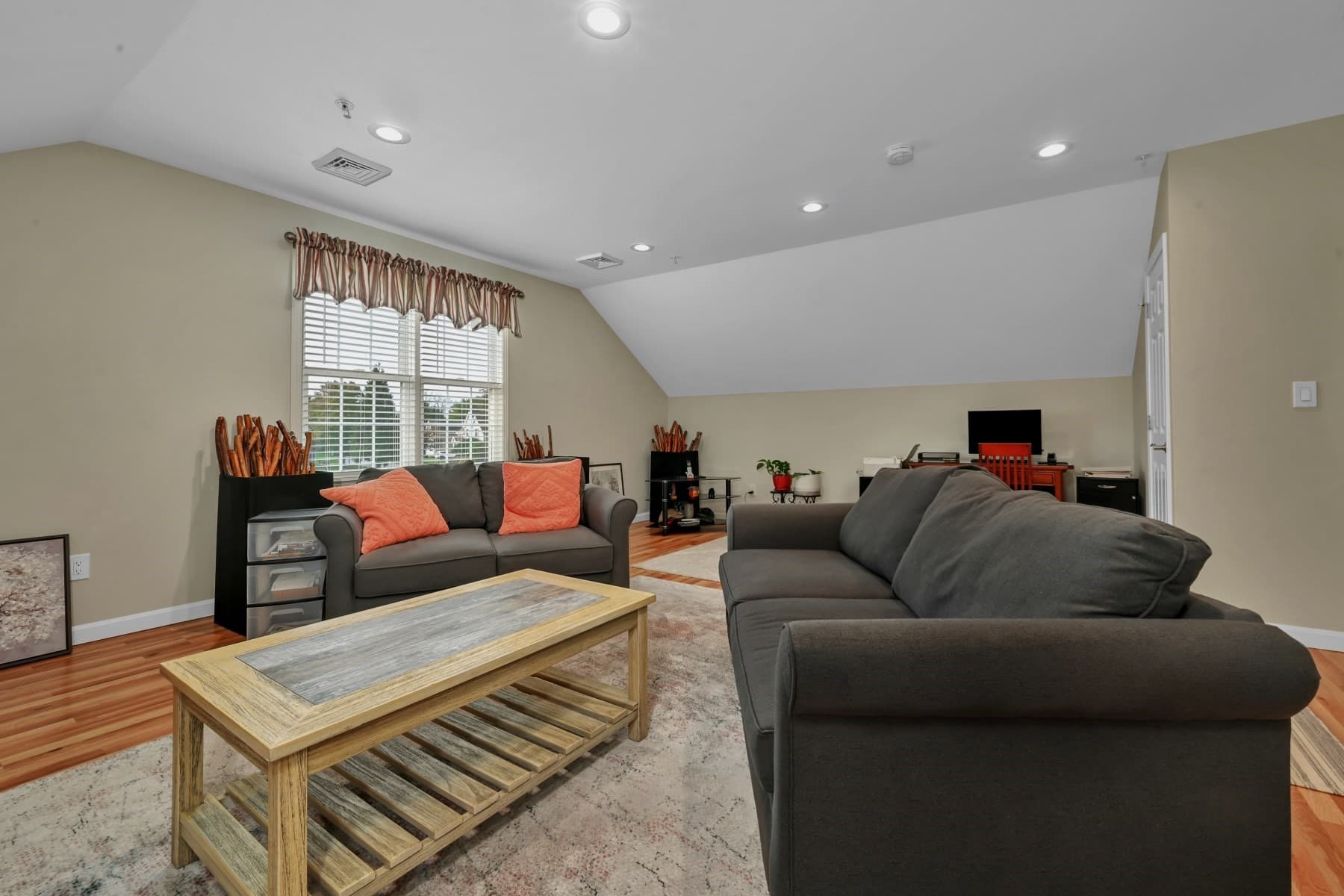 Condominium at 902 Main St # 36, Hanson MA 02341, photo 18 of 35