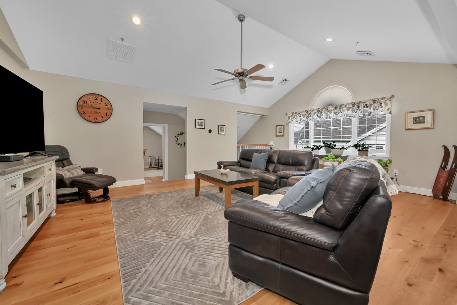 Condominium at 902 Main St # 36, Hanson MA 02341, photo 15 of 35