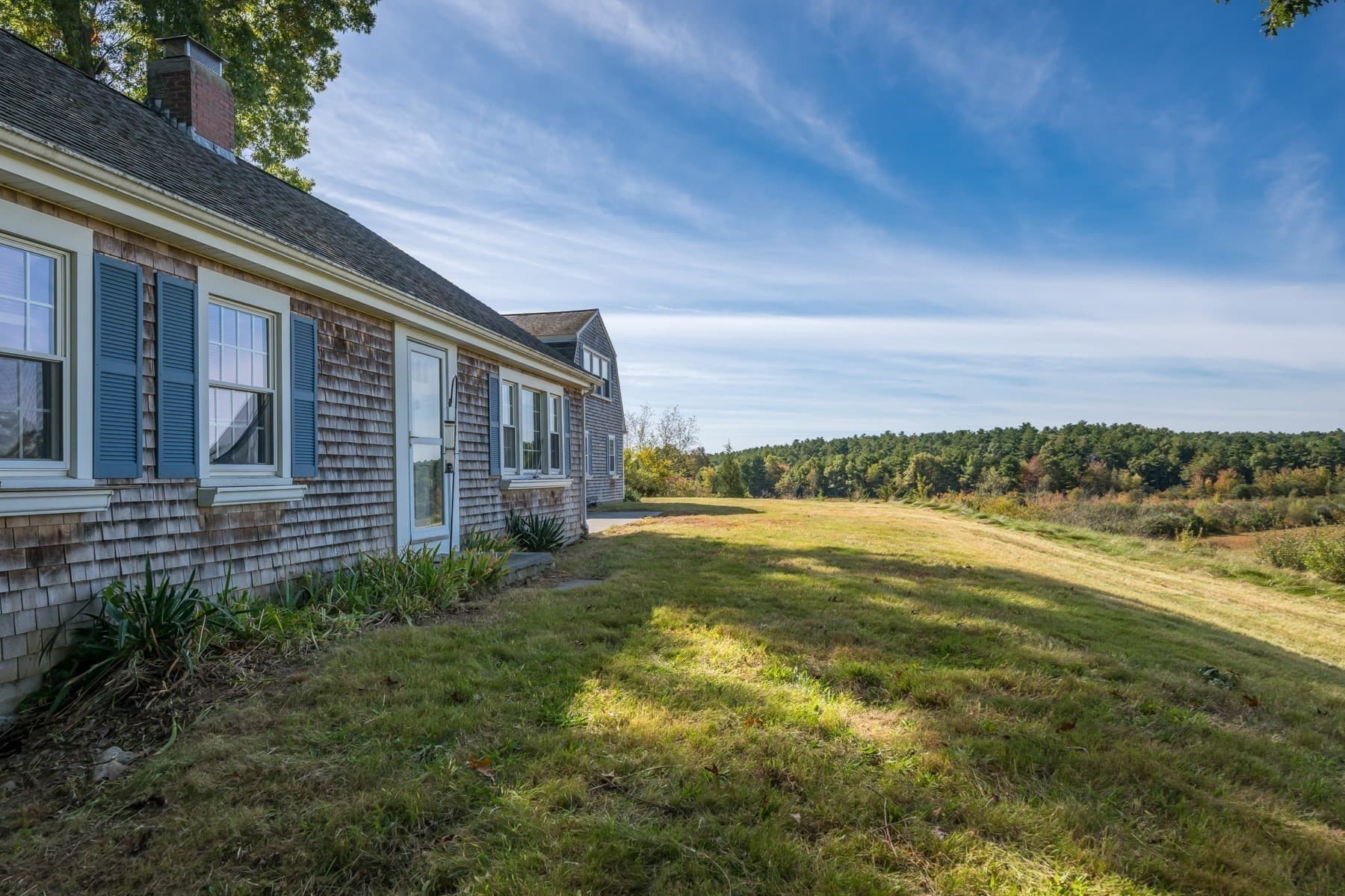 Multi Family at 28 Lake St, Acushnet MA 02743, photo 12 of 41