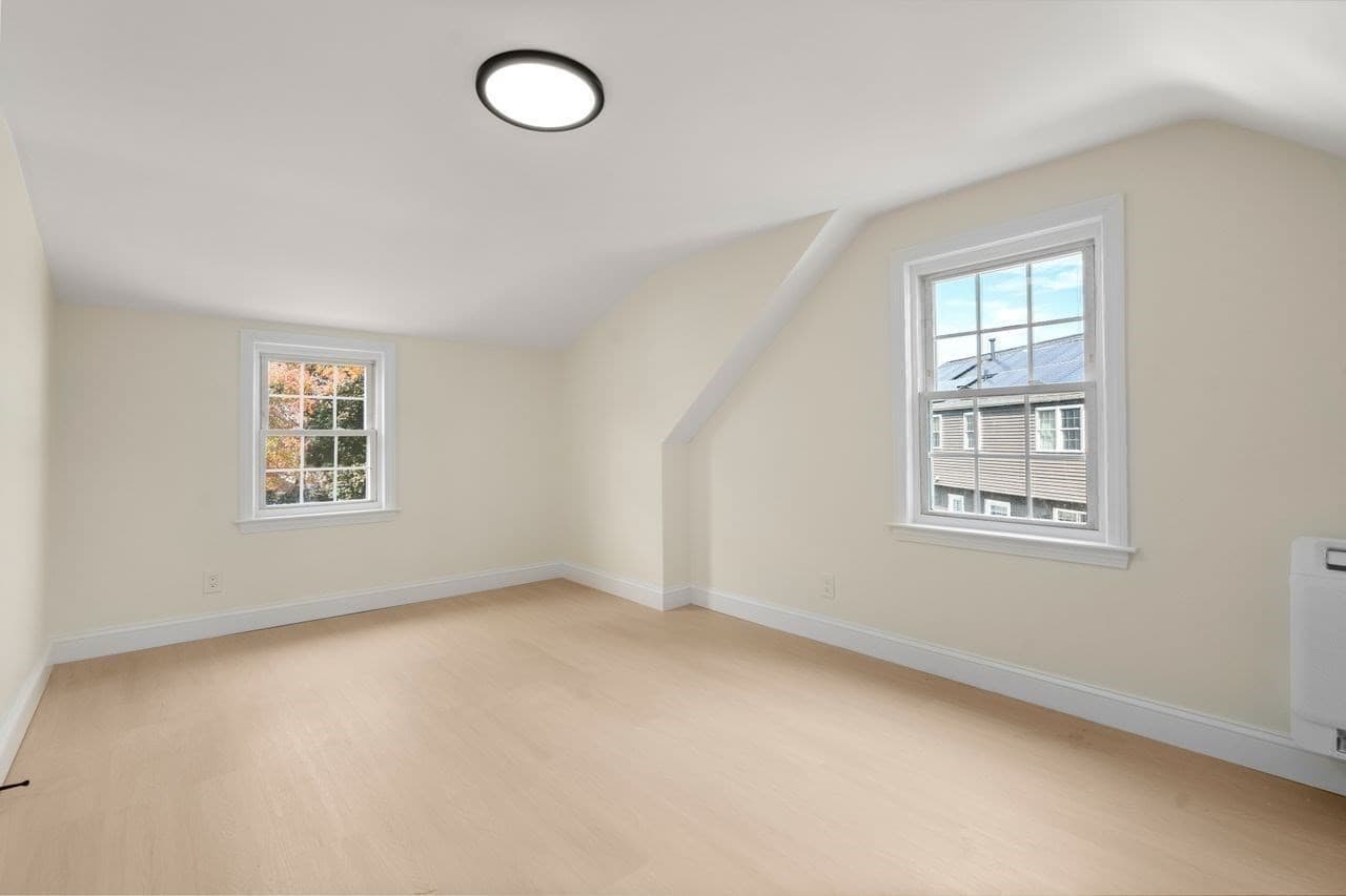 Single Family Residence at 365 Lexington St, Woburn MA 01801, photo 20 of 28