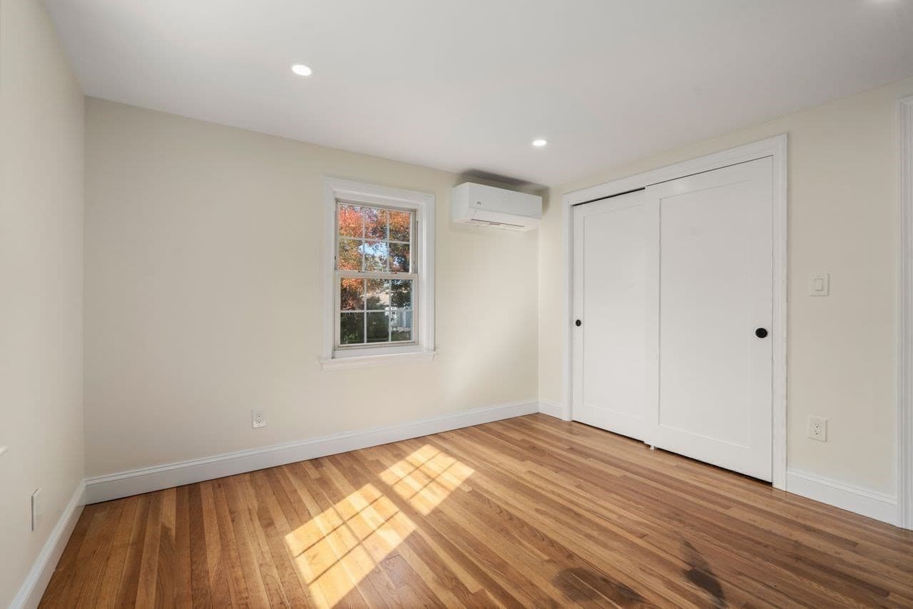 Single Family Residence at 365 Lexington St, Woburn MA 01801, photo 15 of 28