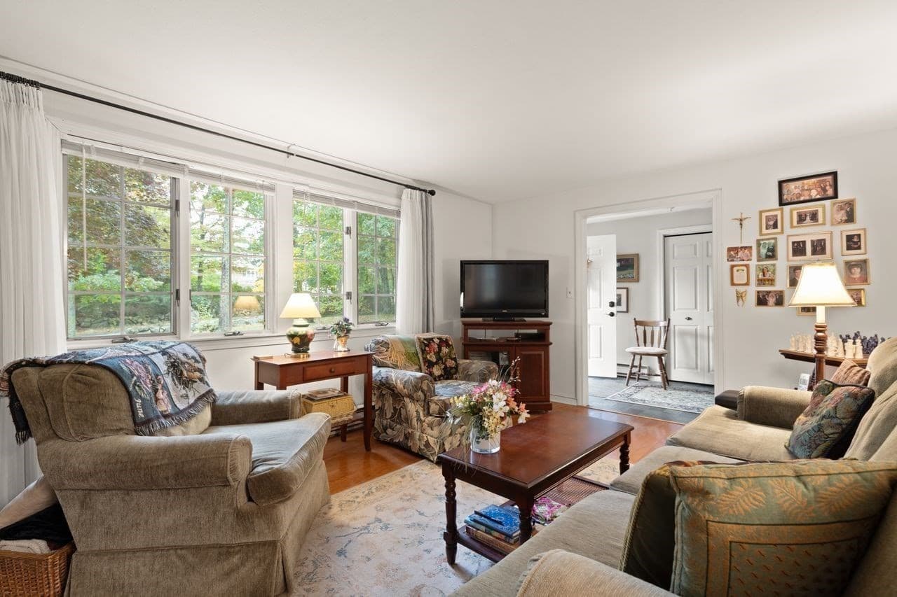 Single Family Residence at 326 Highland St, Stoughton MA 02072, photo 15 of 35