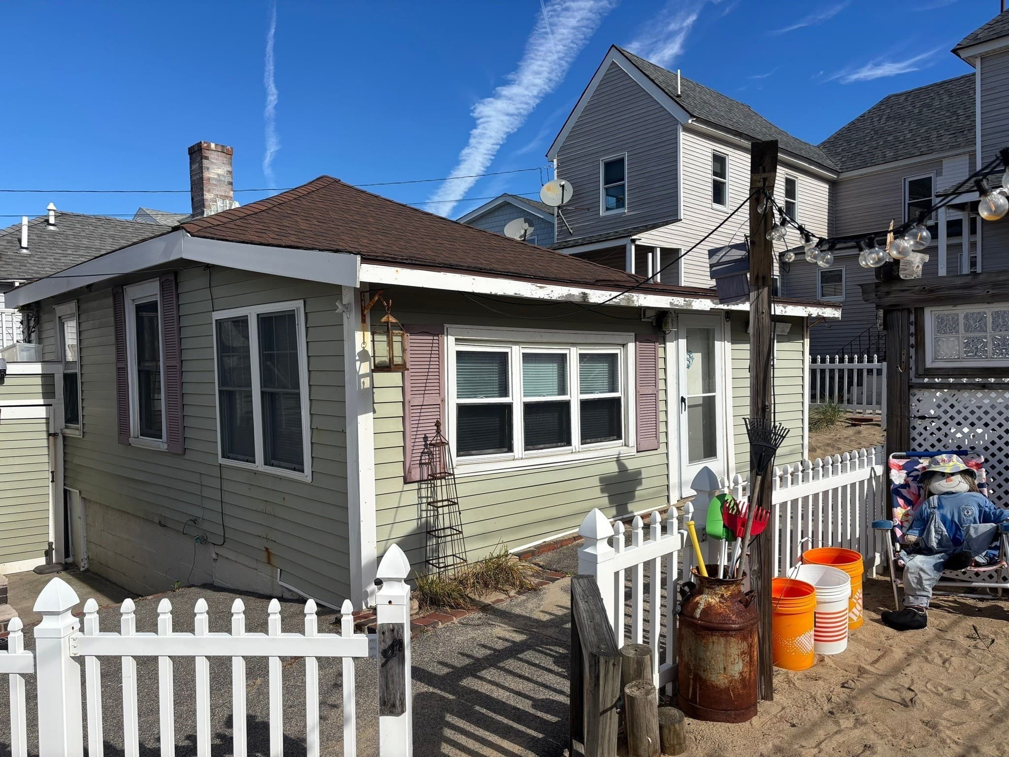 3 Family - 3 Units Up/Down at 108 Central Ave, Salisbury MA 01952, photo 13 of 15
