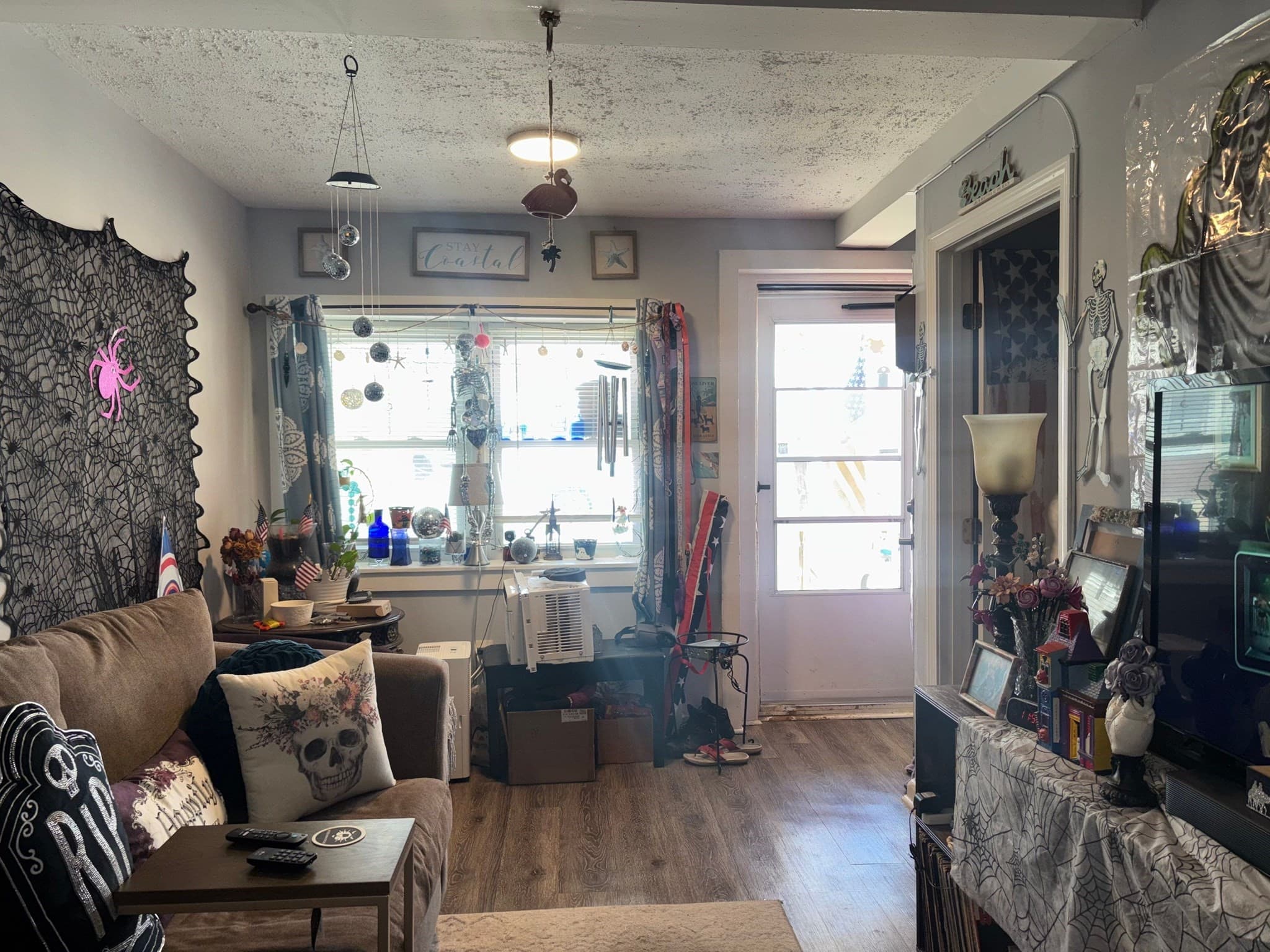 3 Family - 3 Units Up/Down at 108 Central Ave, Salisbury MA 01952, photo 5 of 15