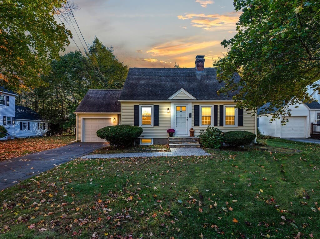 1 Benjamin Rd, Worcester MA 01602