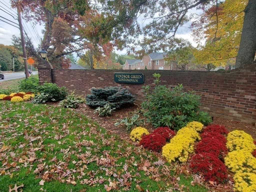 Condominium at 1108 Windsor Dr # 1108, Framingham MA 01701, photo 37 of 40