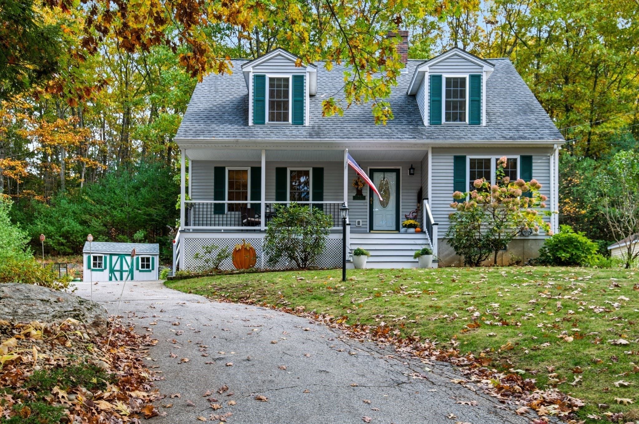 Single Family Residence at 44 Clark Rd, Sturbridge MA 01518, photo 2 of 42