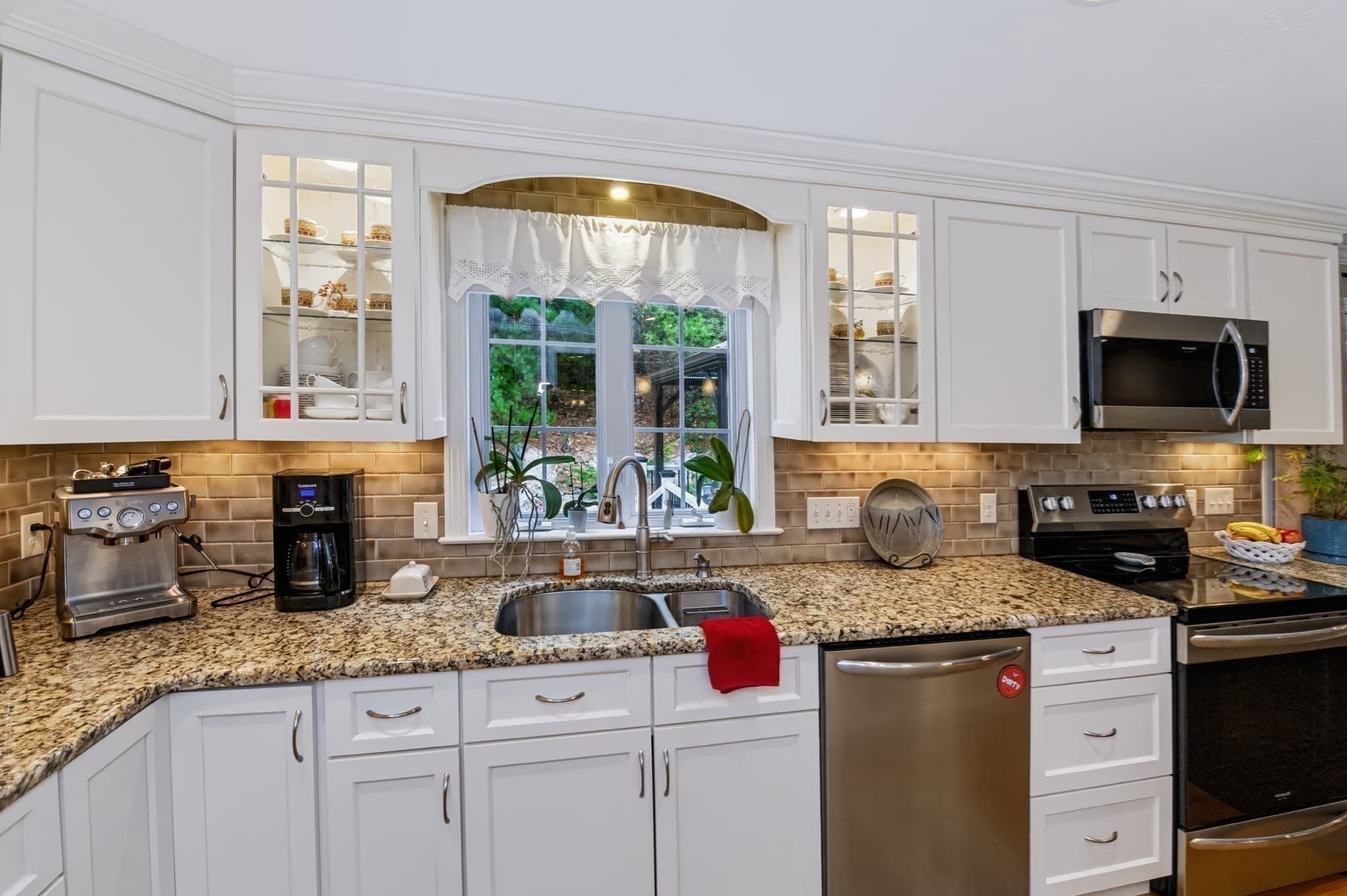 Single Family Residence at 44 Clark Rd, Sturbridge MA 01518, photo 12 of 42
