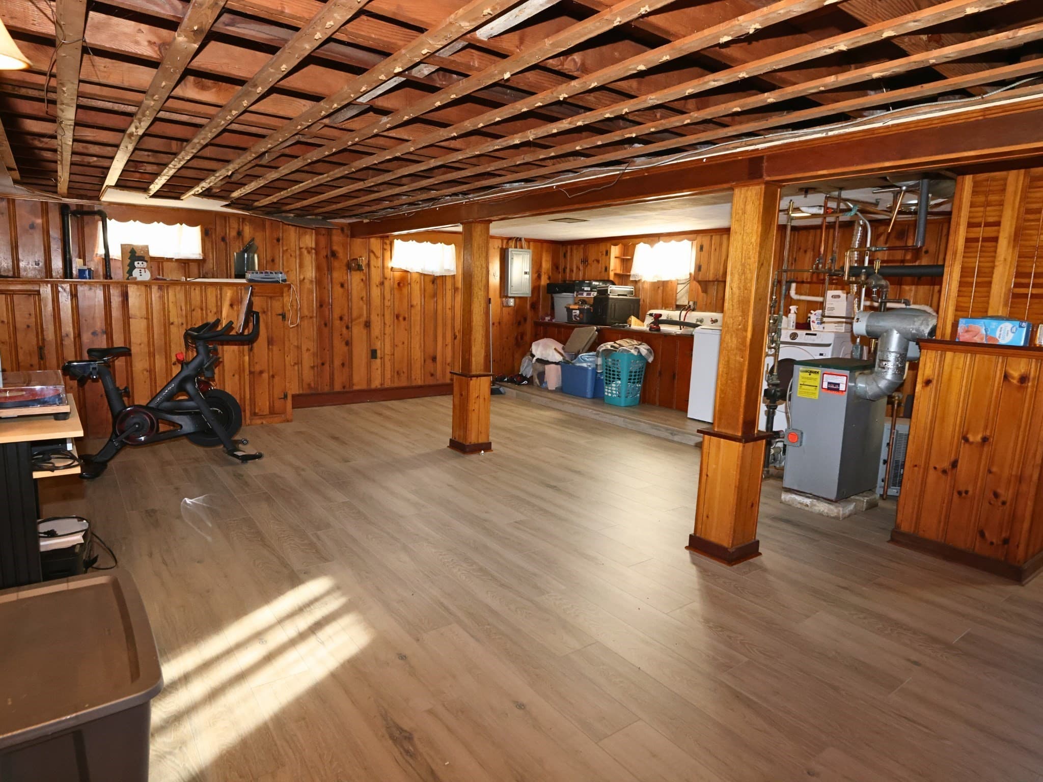 Single Family Residence at 147 Dellawanda Rd, Swansea MA 02777, photo 17 of 20
