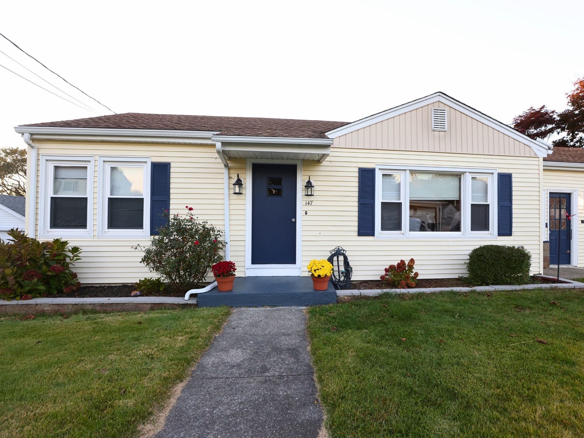 147 Dellawanda Rd, Swansea MA 02777